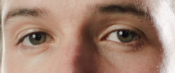 luis-dubuc-secret-handshake-3242-crop